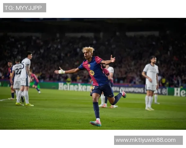 巴萨三叉戟分析:亚马尔稳居首发中锋与左翼位置竞争白热化 巴萨三叉戟分析:亚马尔稳居首发中锋与左翼位置竞争白热化