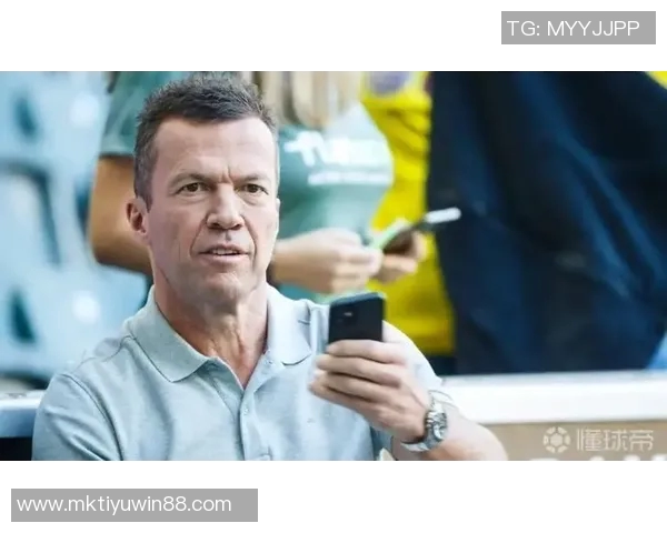 德天空报道多特与鲍勃经纪人进行交流但未达成实质性协议 德天空报道多特与鲍勃经纪人进行交流但未达成实质性协议