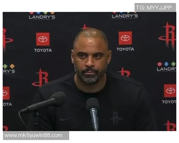 乌度卡强调防守重要性限制对手得分为胜利奠定基础 乌度卡强调防守重要性限制对手得分为胜利奠定基础